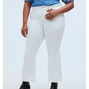 Madewell Curvy Kick Out Jeans Womens 24W White Mid Rise Cropped Coastal Preppy